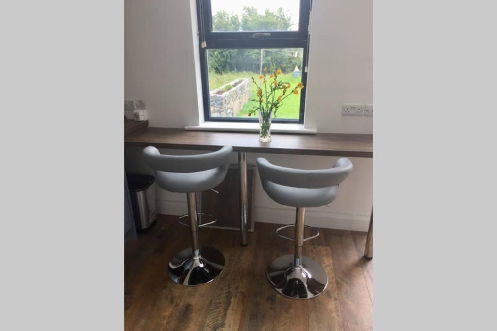 Tigh Noor - Escape To Kinvara By The Sea! Голуей Екстериор снимка